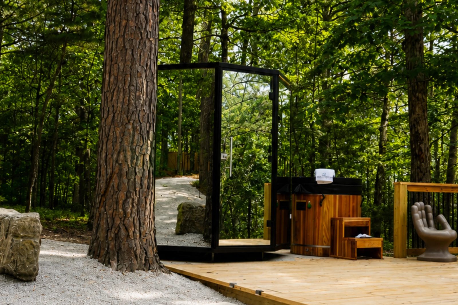 Ozarks Microretreat Wows Guests With Estonian Glass Sauna